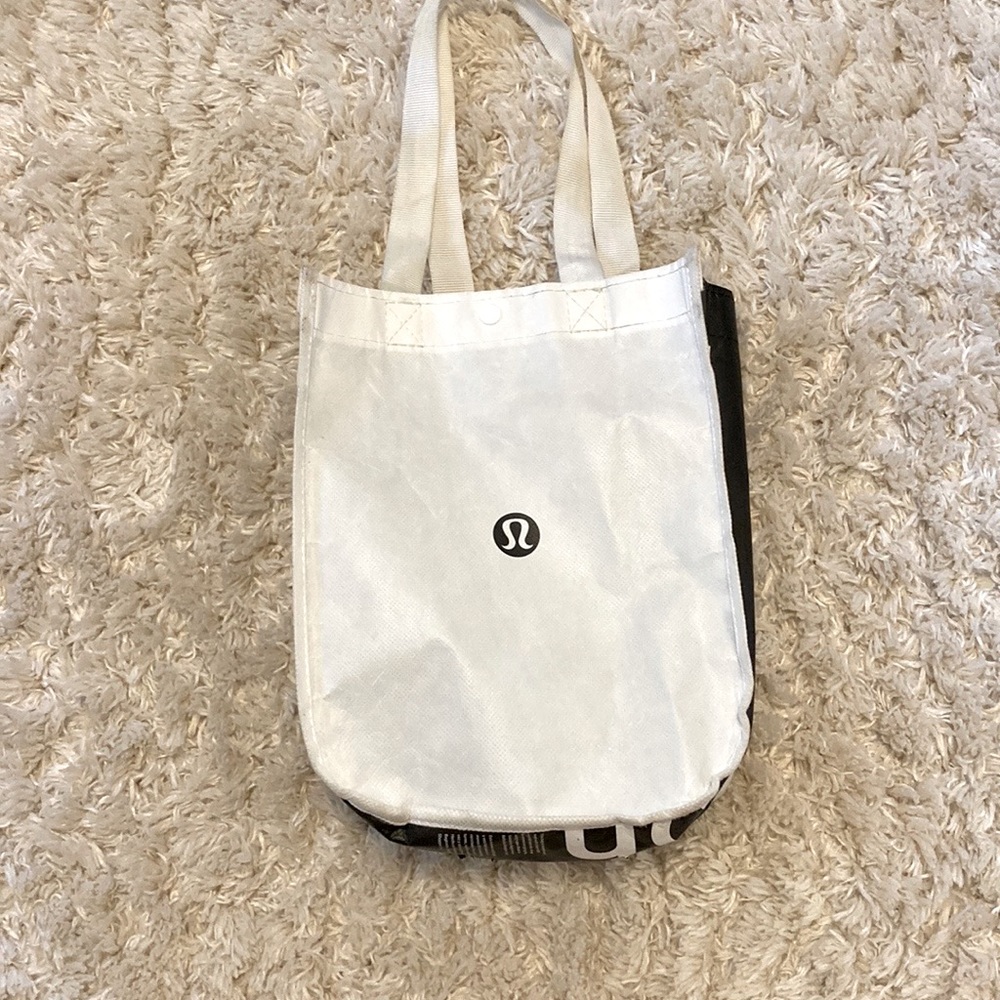 Reusable Lululemon bag